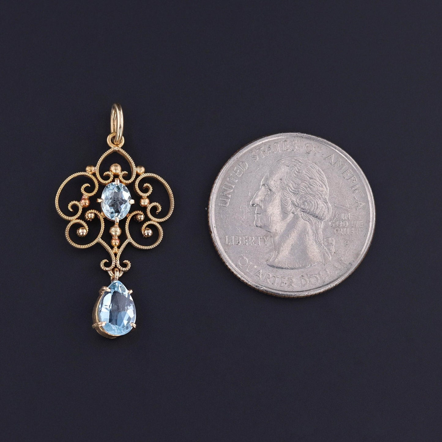 Antique Aquamarine Lavalier Pendant of 15ct Gold