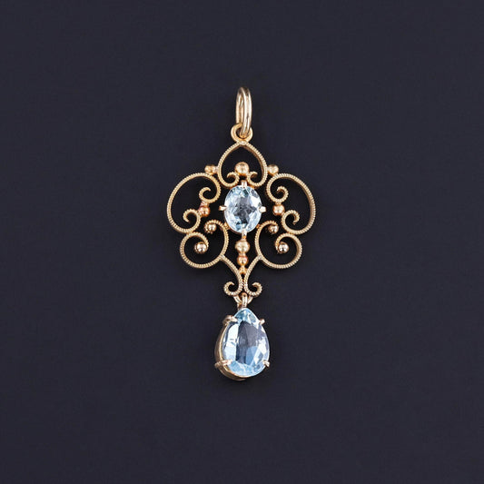 Antique Aquamarine Lavalier Pendant of 15ct Gold